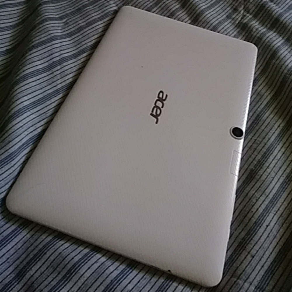 Tablet - Picture 2 of 2